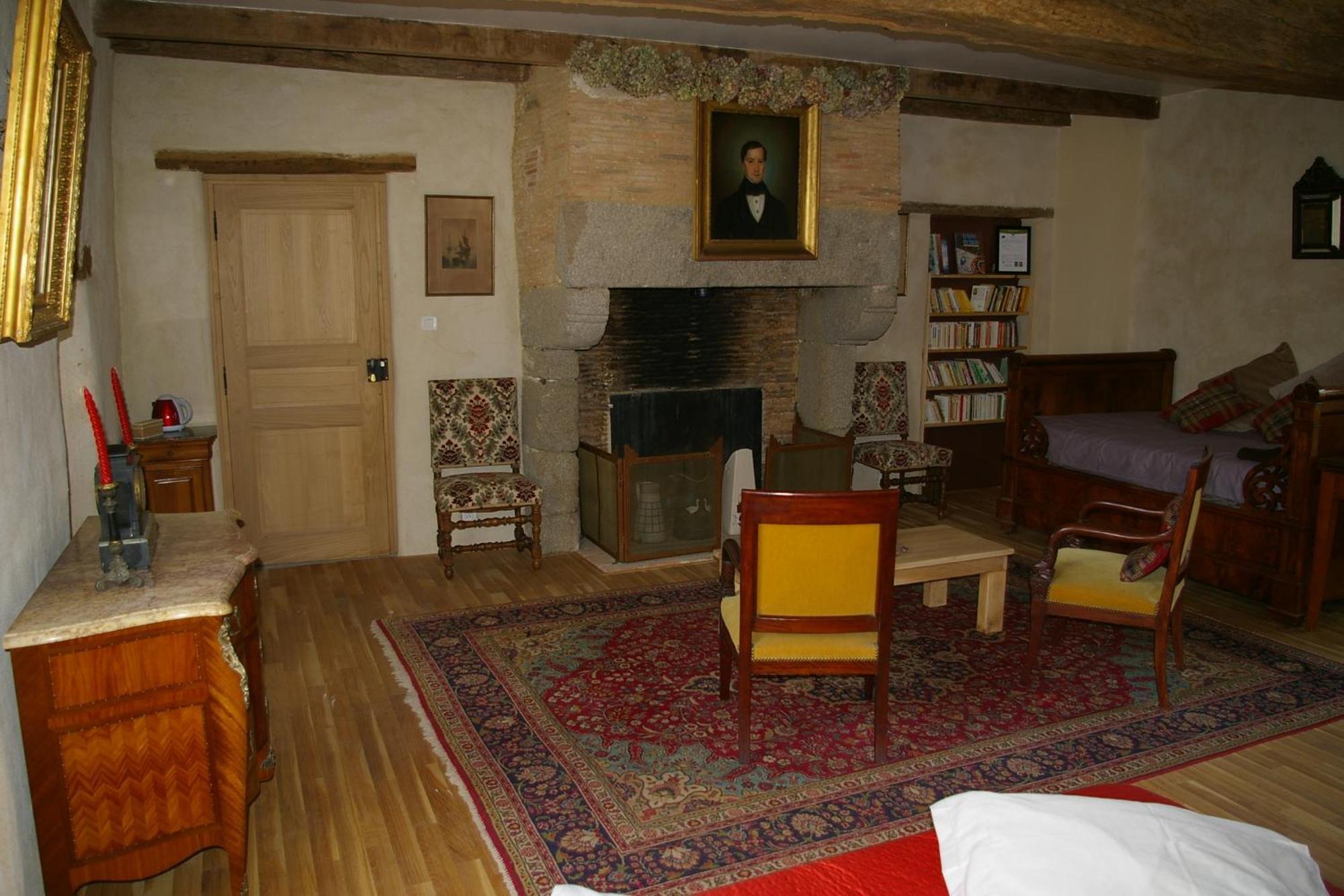 Chambre d'hôtes de Pirieuc Meillac Exterior foto
