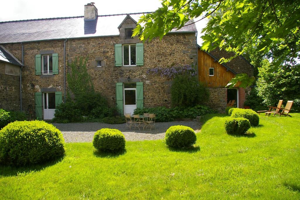 Chambre d'hôtes de Pirieuc Meillac Exterior foto