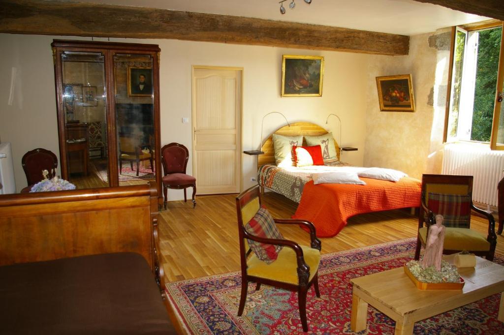 Chambre d'hôtes de Pirieuc Meillac Exterior foto